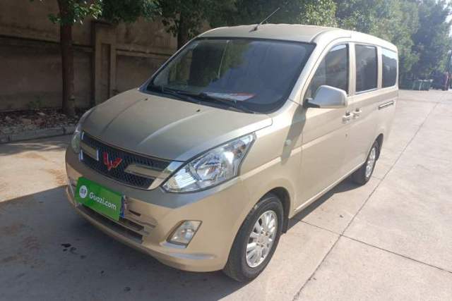 Used Wuling Rongguang V 2018 1.2L Standard Model