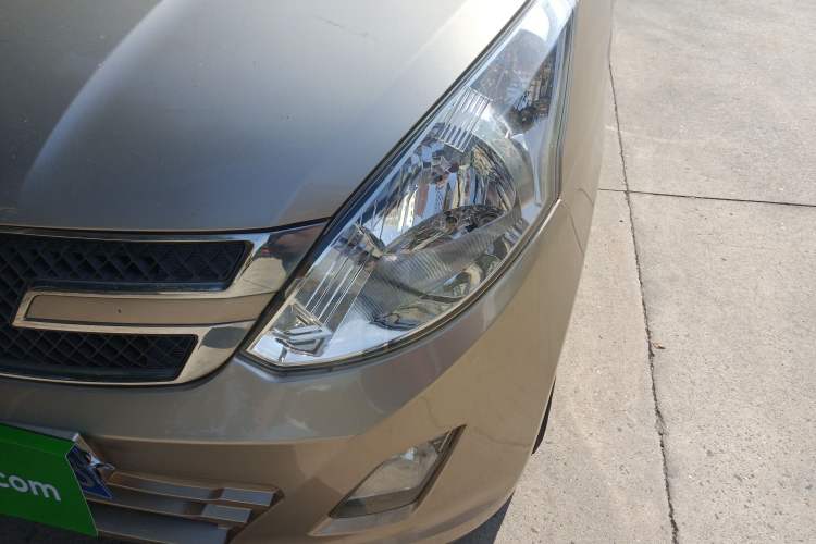 Used Wuling Rongguang V 2018 1.2L Standard Model Left Front Headlight