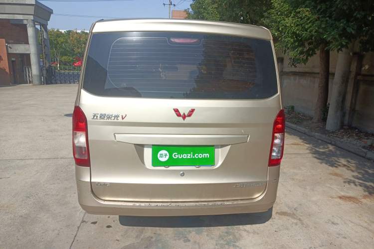 Used Wuling Rongguang V 2018 1.2L Standard Model Rear