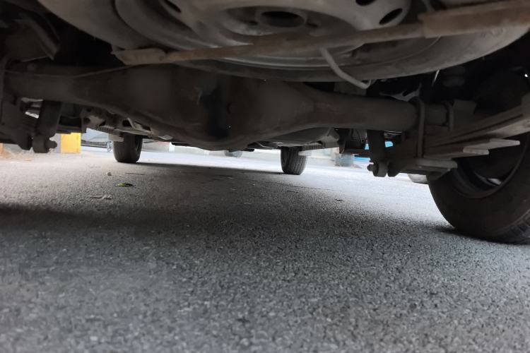 Used Wuling Rongguang V 2018 1.5L Practical Version Chassis Rear