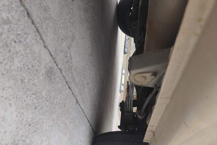 Used Wuling Rongguang V 2018 1.5L Practical Version Chassis Rear Left