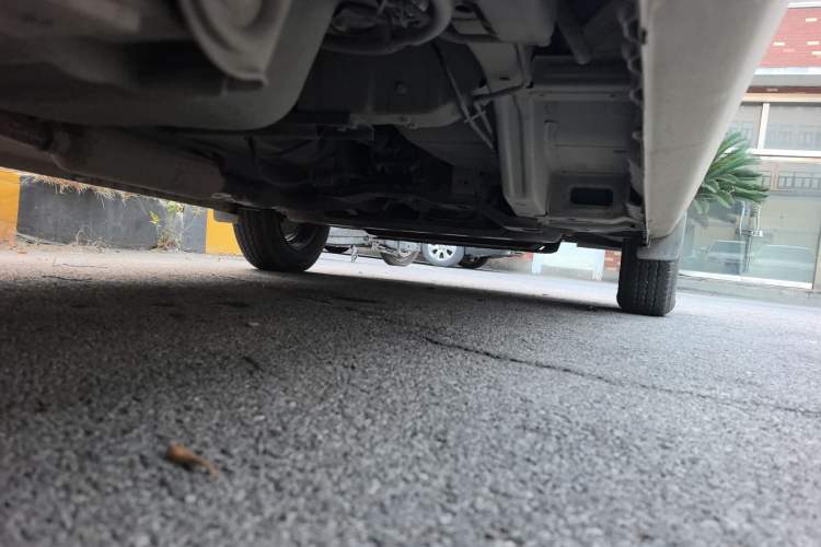 Used Wuling Rongguang V 2018 1.5L Practical Version Chassis Rear Right