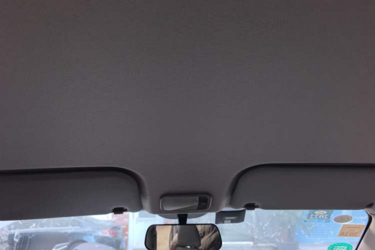 Used Wuling Rongguang V 2018 1.5L Practical Version Headliner