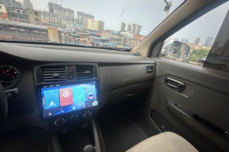 Used Wuling Rongguang V 2018 1.5L Standard Version Audio And AC Panel