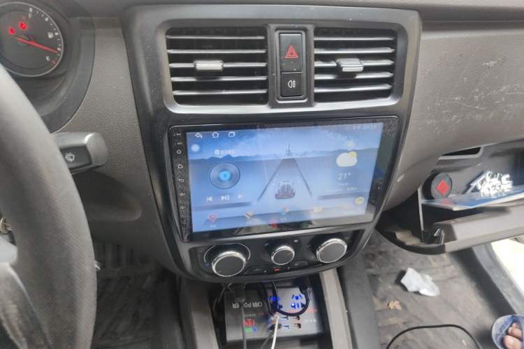 Used Wuling Rongguang V 2018 1.5L Standard Version Audio And AC Panel