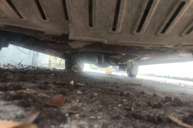Used Wuling Rongguang V 2018 1.5L Practical Version Chassis Front