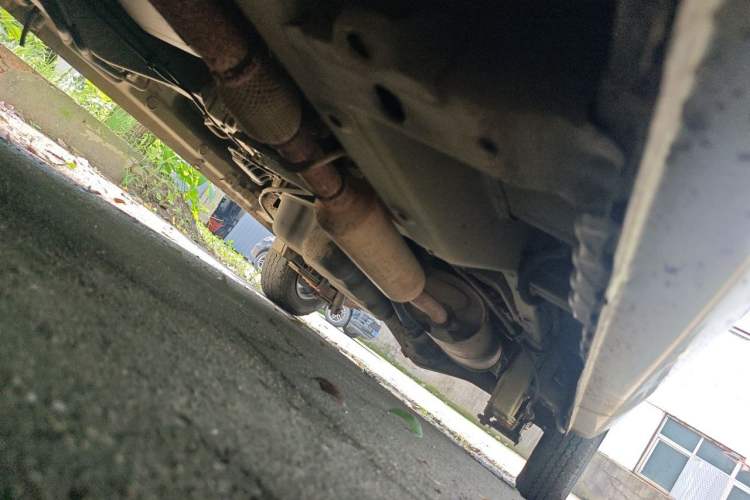 Used Wuling Rongguang V 2018 1.5L Standard Version Chassis Front Left