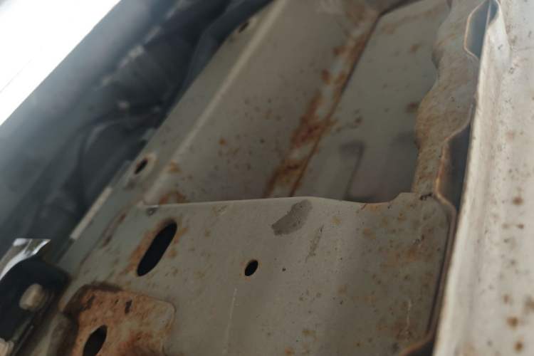 Used Wuling Rongguang V 2018 1.5L Standard Version Chassis Front Right