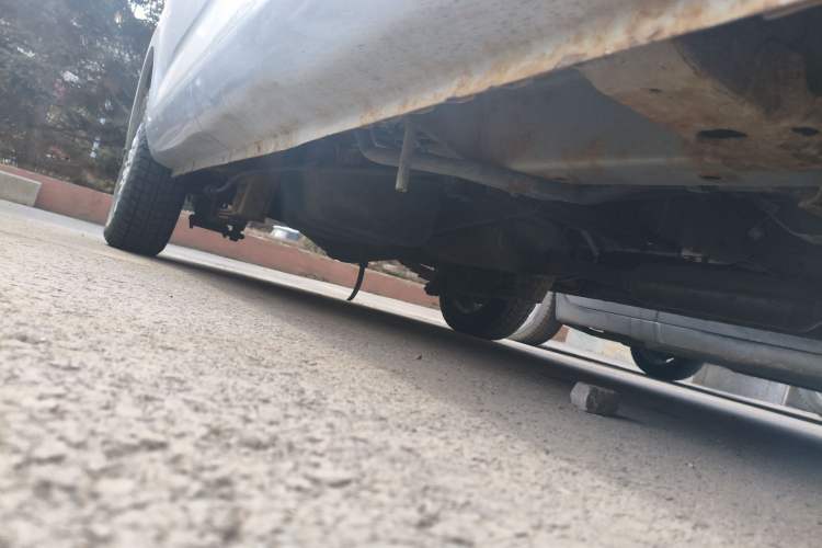 Used Wuling Rongguang V 2018 1.5L Standard Version Chassis Front Right