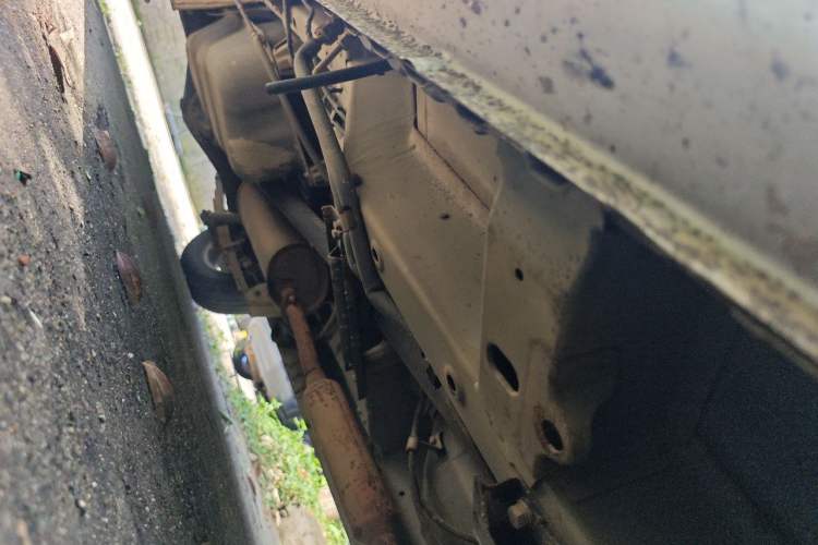 Used Wuling Rongguang V 2018 1.5L Standard Version Chassis Front Right