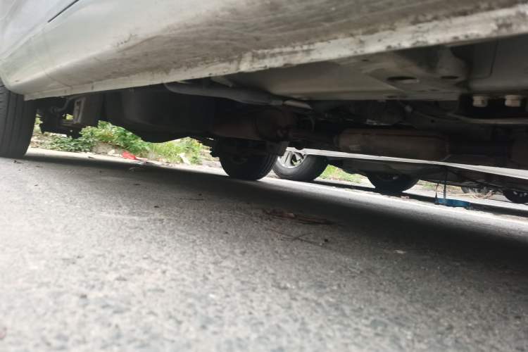 Used Wuling Rongguang V 2018 1.5L Standard Version Chassis Front Right