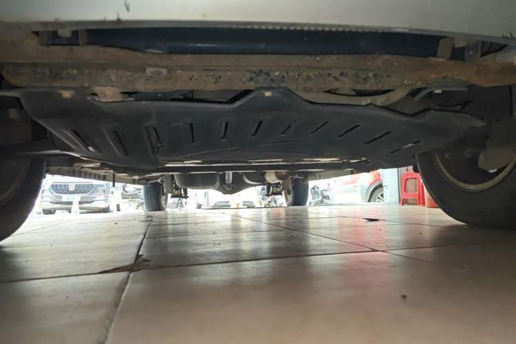 Used Wuling Rongguang V 2018 1.5L Standard Version Chassis Front