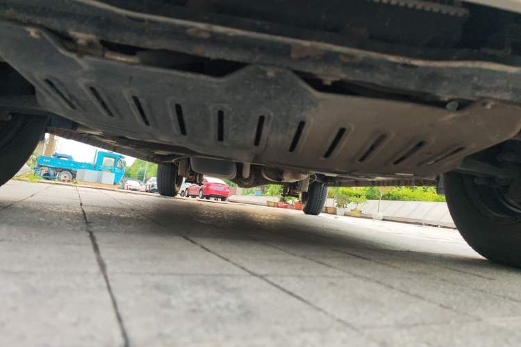 Used Wuling Rongguang V  Chassis Front