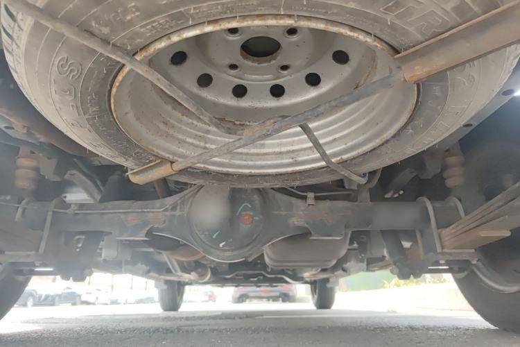 Used Wuling Rongguang V 2018 1.2L Practical Model Chassis Rear