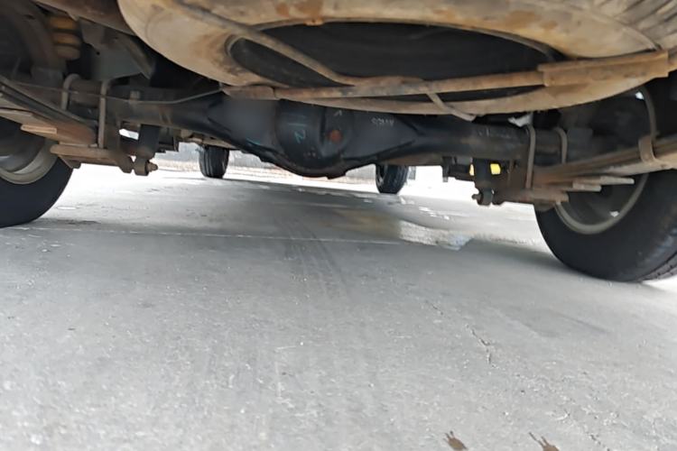 Used Wuling Rongguang V 2018 1.5L Standard Version Chassis Rear