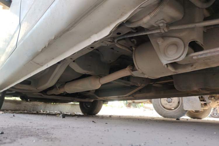 Used Wuling Rongguang V 2018 1.5L Practical Version Chassis Rear Left