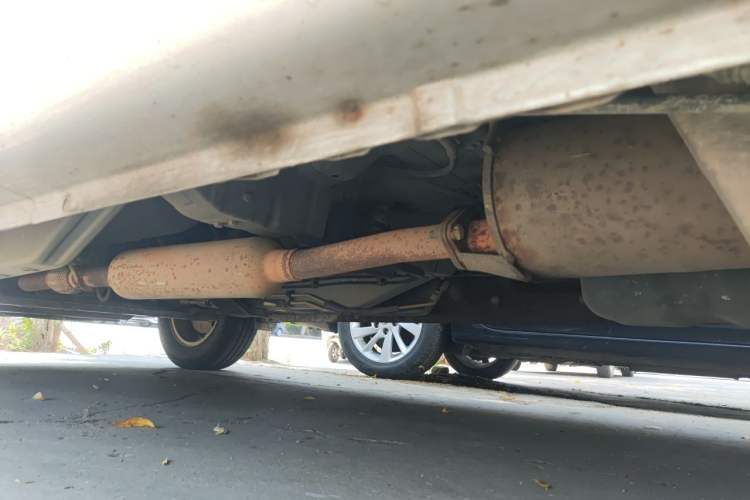Used Wuling Rongguang V 2018 1.5L Standard Version Chassis Rear Left