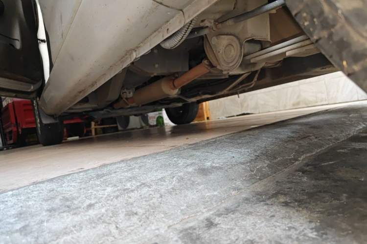 Used Wuling Rongguang V 2018 1.5L Standard Version Chassis Rear Left