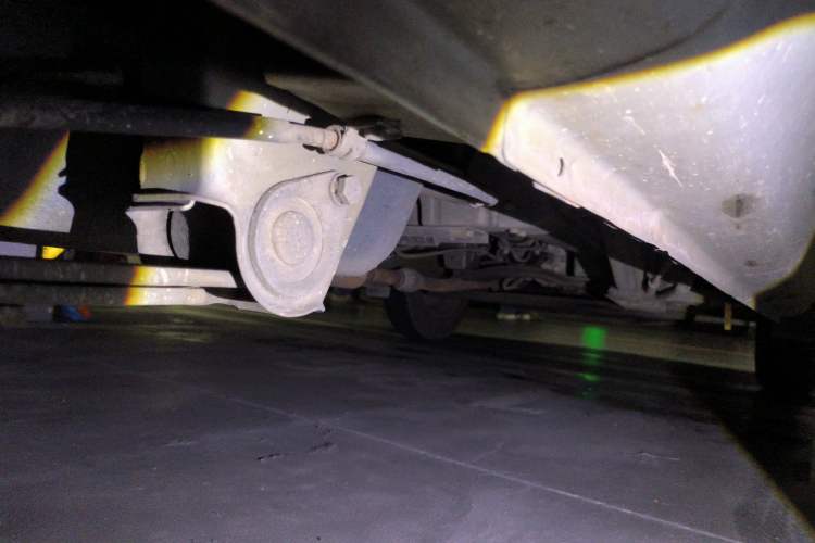 Used Wuling Rongguang V 2018 1.5L Standard Version Chassis Rear Right