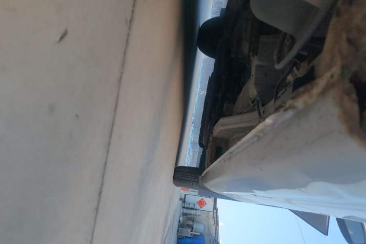Used Wuling Rongguang V 2018 1.5L Practical Version Chassis Rear Right