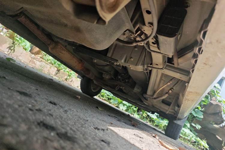 Used Wuling Rongguang V 2018 1.5L Standard Version Chassis Rear Right