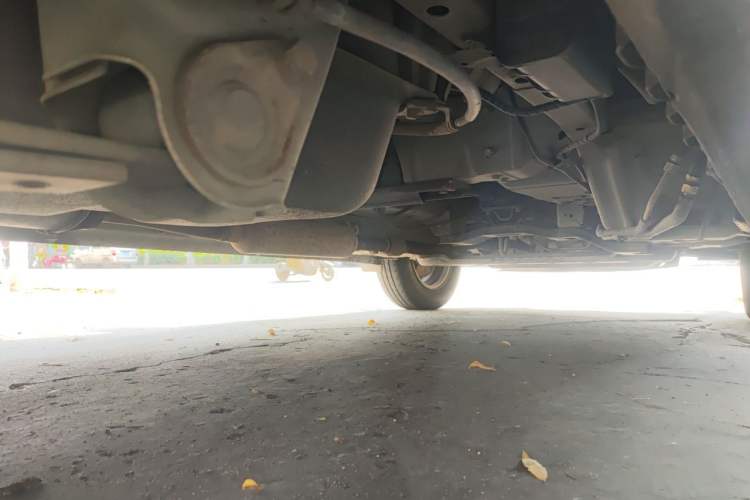 Used Wuling Rongguang V 2018 1.5L Standard Version Chassis Rear Right