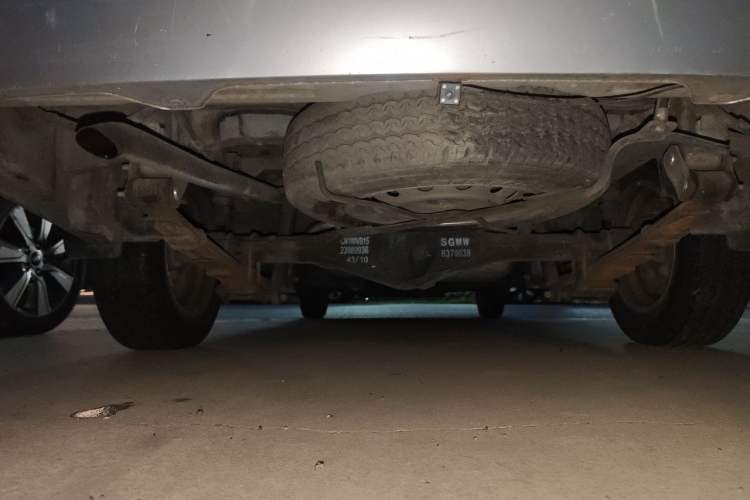 Used Wuling Rongguang V 2018 1.5L Standard Version Chassis Rear