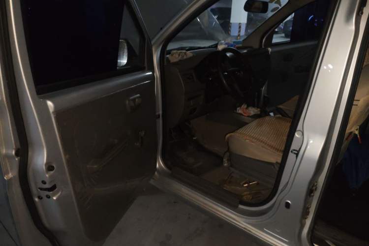 Used Wuling Rongguang V 2018 1.2L Practical Model Driver Seat