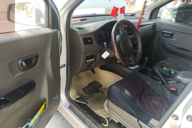 Used Wuling Rongguang V 2018 1.5L Standard Version Driver Seat