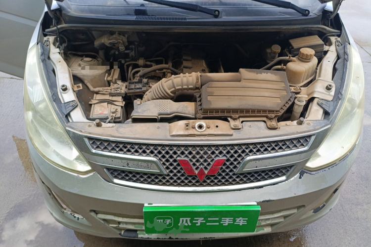 Used Wuling Rongguang V 2018 1.5L Standard Version Engine Bay