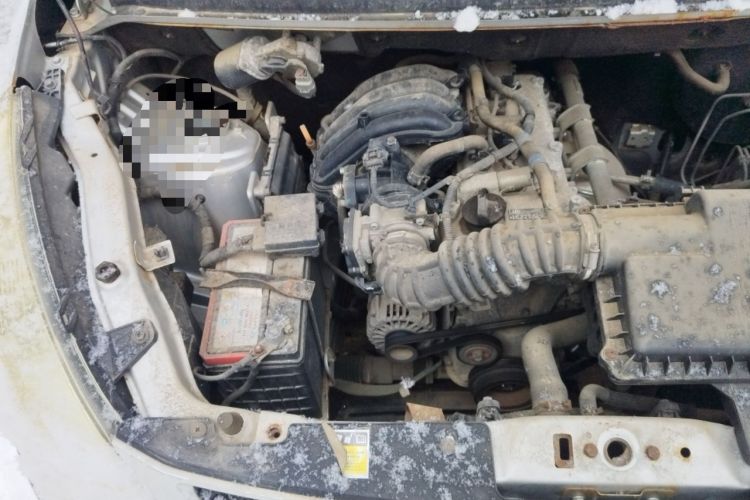 Used Wuling Rongguang V 2018 1.2L Practical Model Engine Bay Right