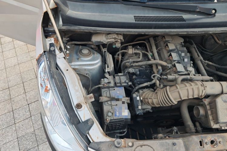 Used Wuling Rongguang V  Engine Bay Right