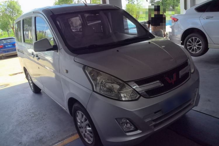 Used Wuling Rongguang V 2018 1.5L Standard Version Exterior 1