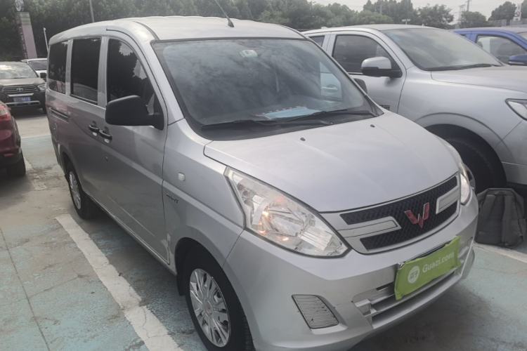 Used Wuling Rongguang V 2018 1.5L Practical Version Exterior 1