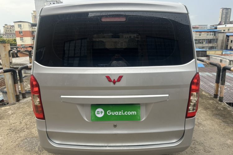 Used Wuling Rongguang V 2018 1.5L Standard Version Exterior 5