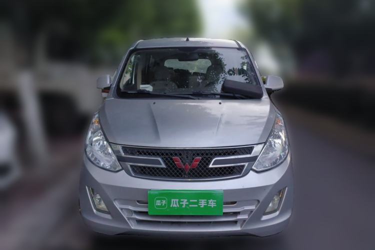 Used Wuling Rongguang V 2018 1.2L Standard Model Front