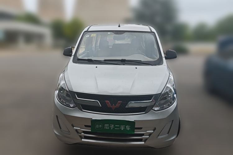 Used Wuling Rongguang V 2018 1.5L Practical Version Front