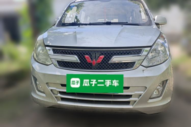 Used Wuling Rongguang V 2018 1.5L Standard Version Front