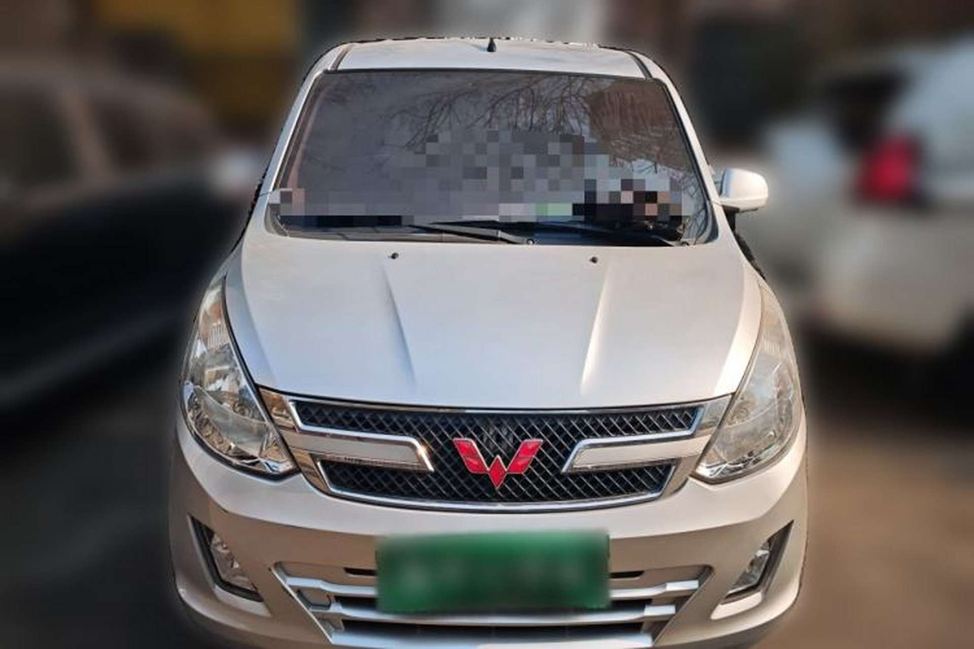 Used Wuling Rongguang V 2018 1.5L Standard Version Front