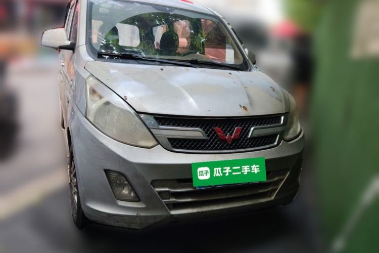 Used Wuling Rongguang V 2018 1.5L Practical Version Front