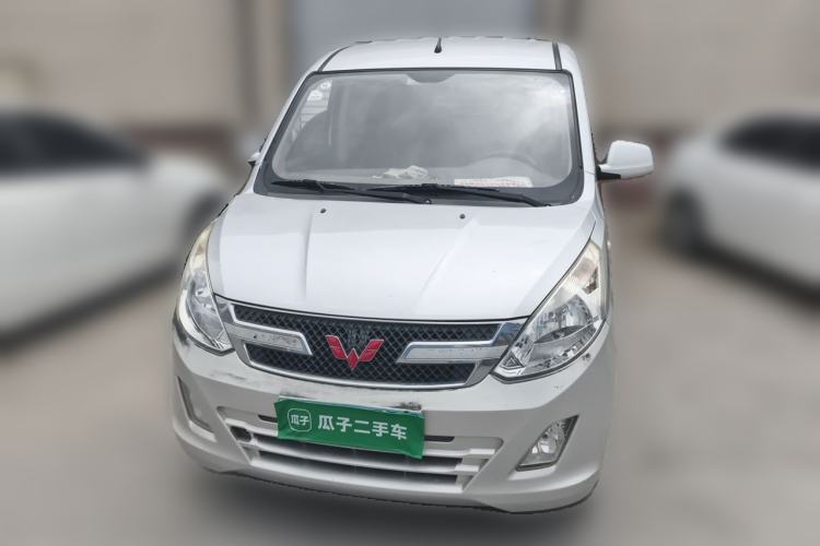 Used Wuling Rongguang V 2018 1.5L Standard Version Front
