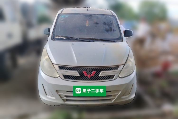 Used Wuling Rongguang V 2018 1.5L Practical Version Front