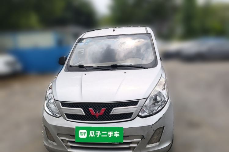 Used Wuling Rongguang V 2018 1.5L Practical Version Front