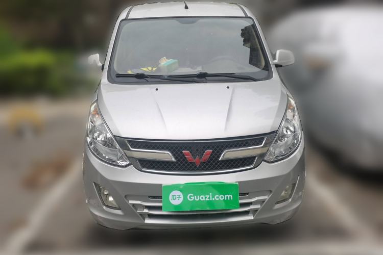 Used Wuling Rongguang V 2018 1.5L Standard Version Front