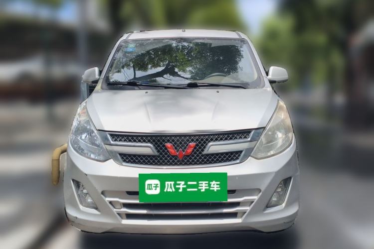 Used Wuling Rongguang V 2018 1.5L Standard Version Front