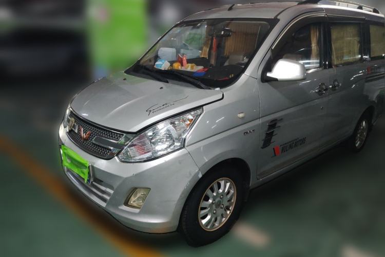 Used Wuling Rongguang V 2018 1.5L Standard Version Guazi used car, China used car export, Used car for sale, Used cars, Cheapest cars for sale