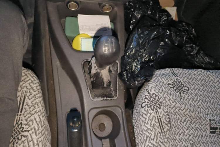 Used Wuling Rongguang V 2018 1.2L Standard Model Gear Lever