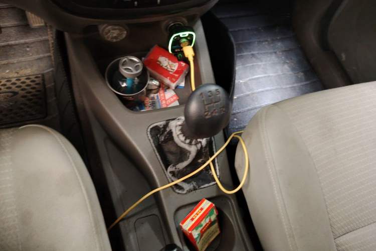 Used Wuling Rongguang V 2018 1.5L Practical Version Gear Lever