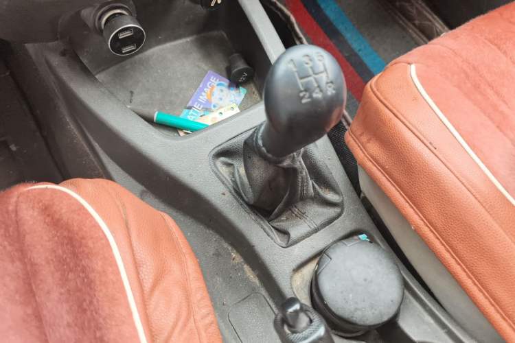 Used Wuling Rongguang V 2018 1.5L Standard Version Gear Lever