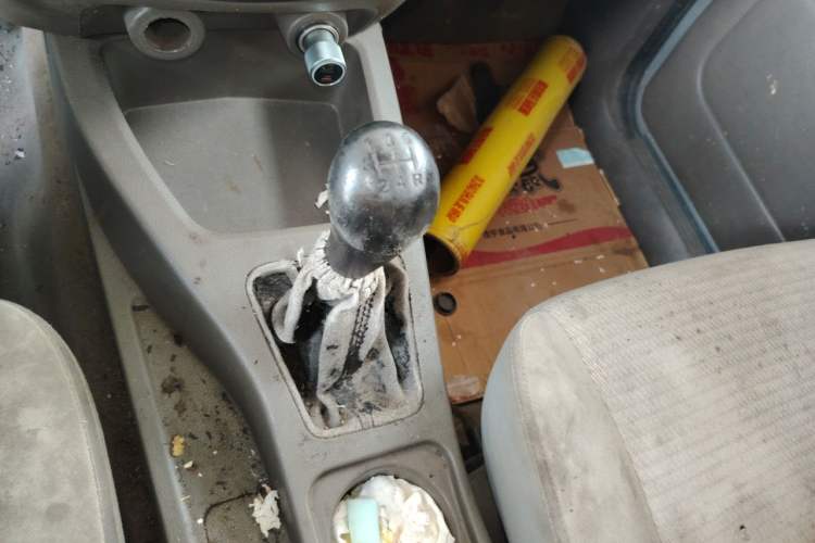 Used Wuling Rongguang V 2018 1.5L Practical Version Gear Lever